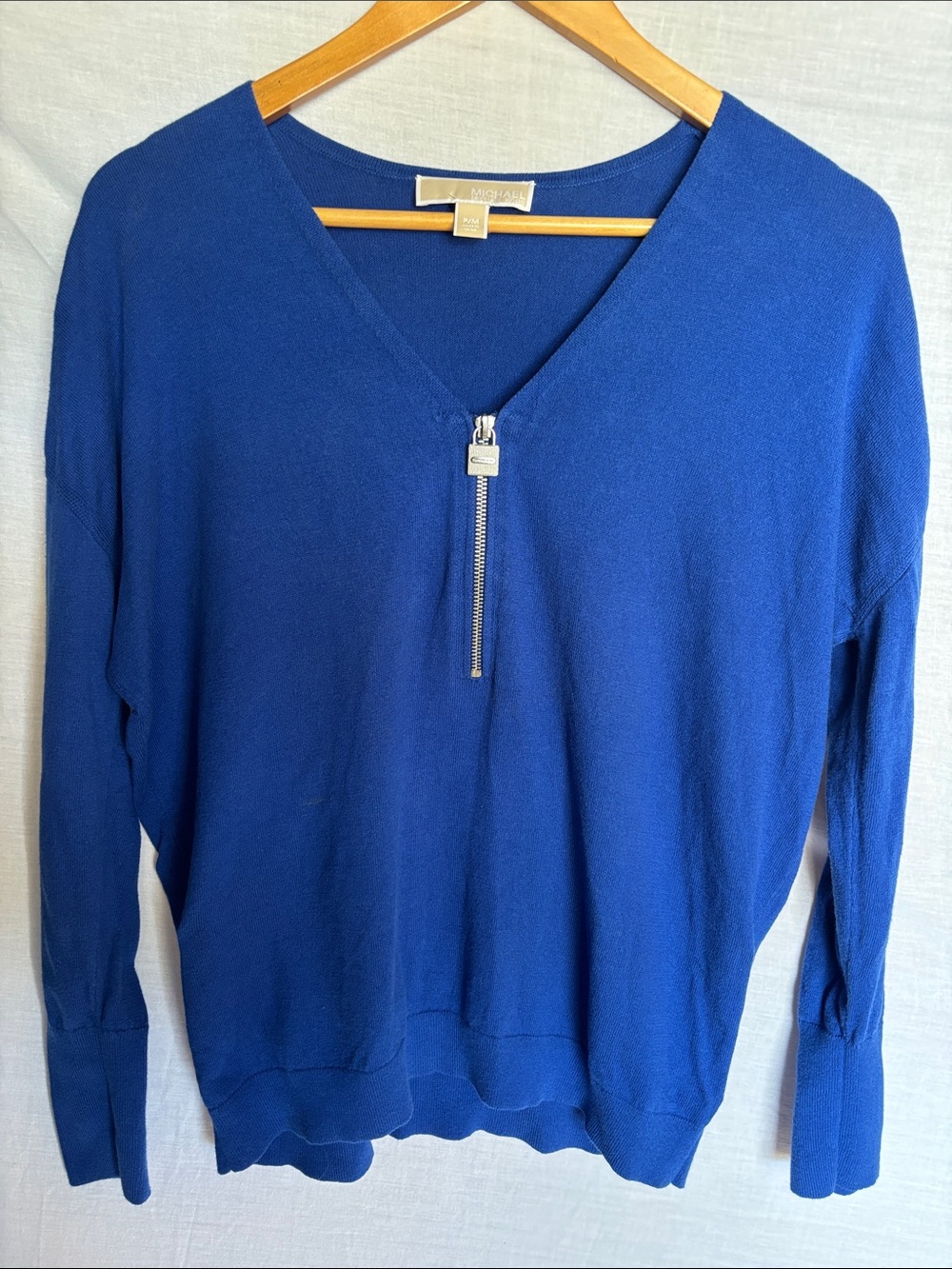 MICHAEL Michael Kors Women's Cobalt Blue V-Neck Zip Pullover